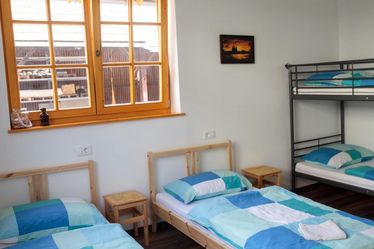Bikeski Family Hotel, B&B, Apartaments, Rooms Mezica Luaran gambar
