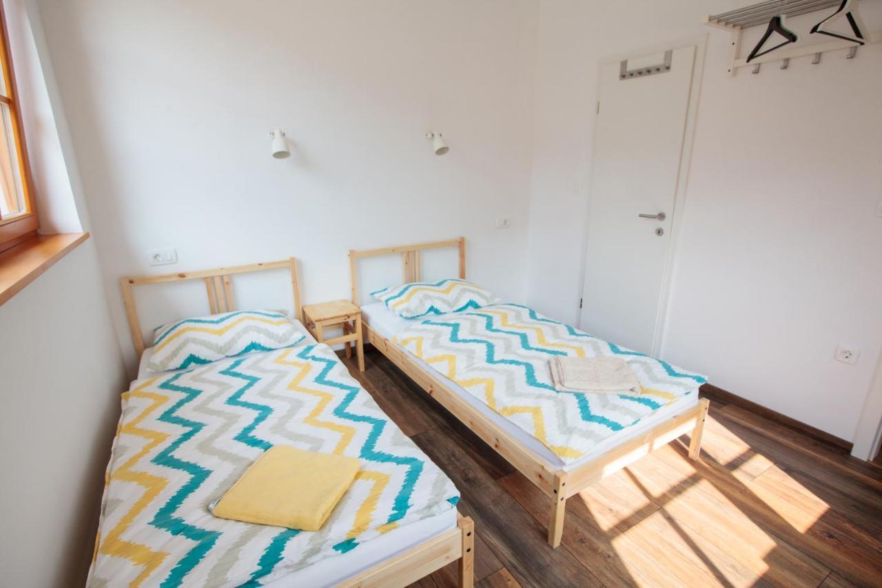 Bikeski Family Hotel, B&B, Apartaments, Rooms Mezica Luaran gambar