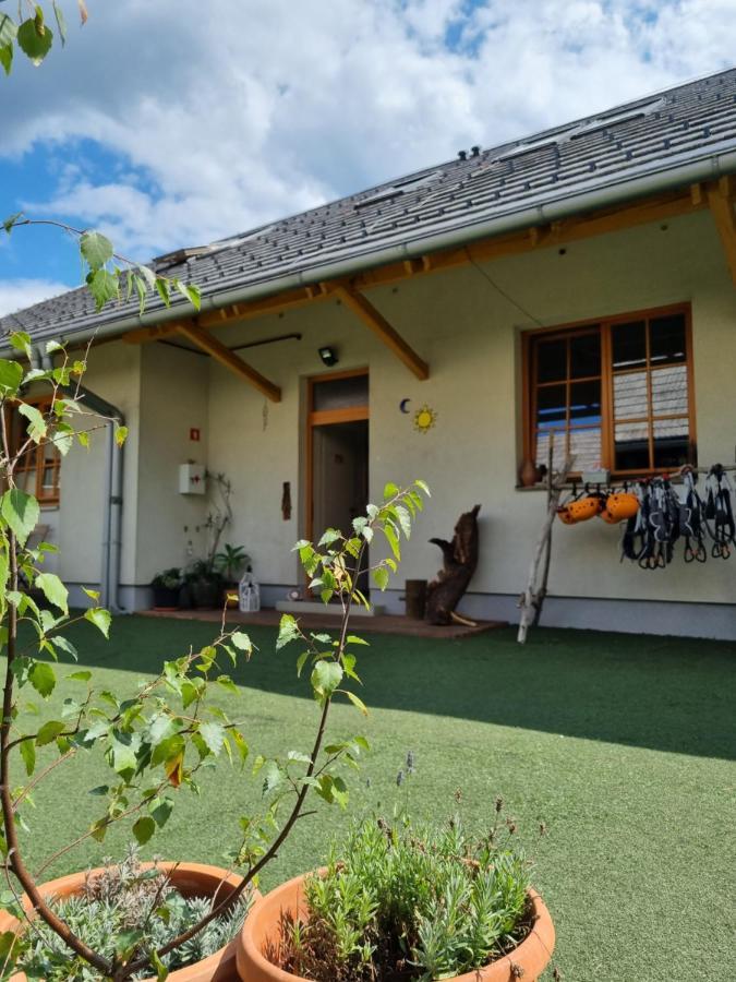 Bikeski Family Hotel, B&B, Apartaments, Rooms Mezica Luaran gambar